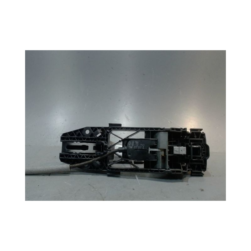 POIGNEE EXTERIEURE PORTE AVANT DROIT VOLKSWAGEN GOLF