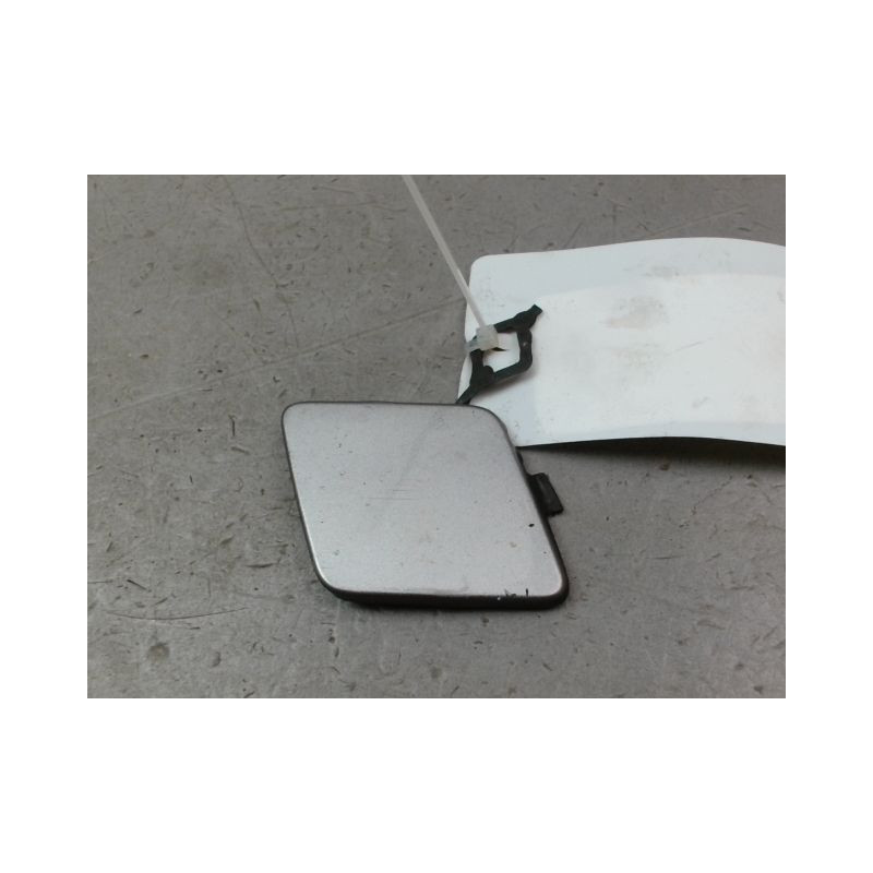 OBTURATEUR COUVRE CROCHET DE BOUCLIER AV PEUGEOT 308 2009-