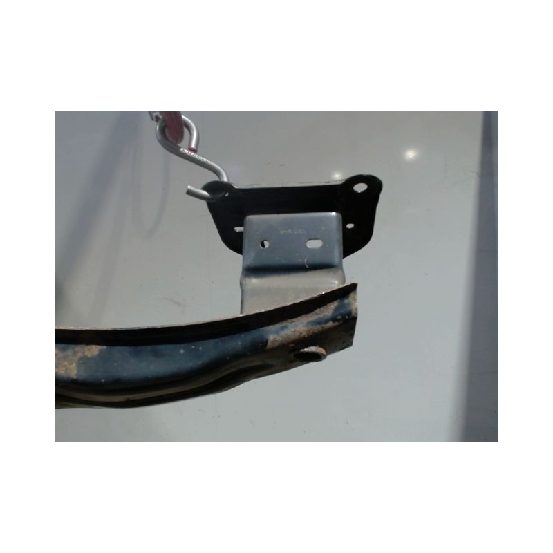 RENFORT PARE-CHOC ARRIERE  MINI MINI 2010-