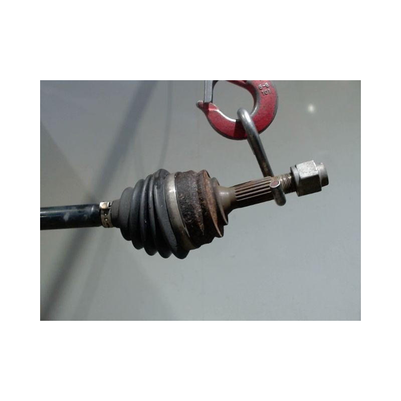 TRANSMISSION AVANT GAUCHE PEUGEOT 208 1.2 VTI 82