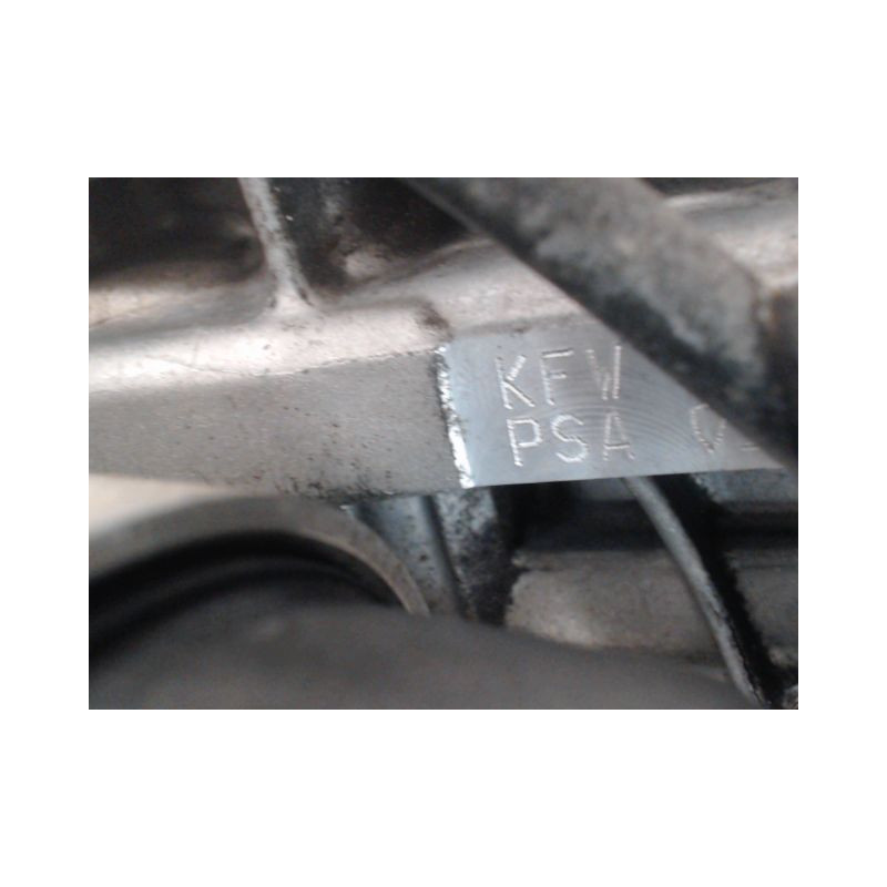 MOTEUR ESSENCE PEUGEOT 206 1.4