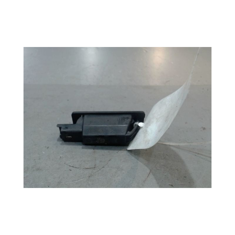 ECLAIREUR PLAQUE DE POLICE DROIT PEUGEOT 508