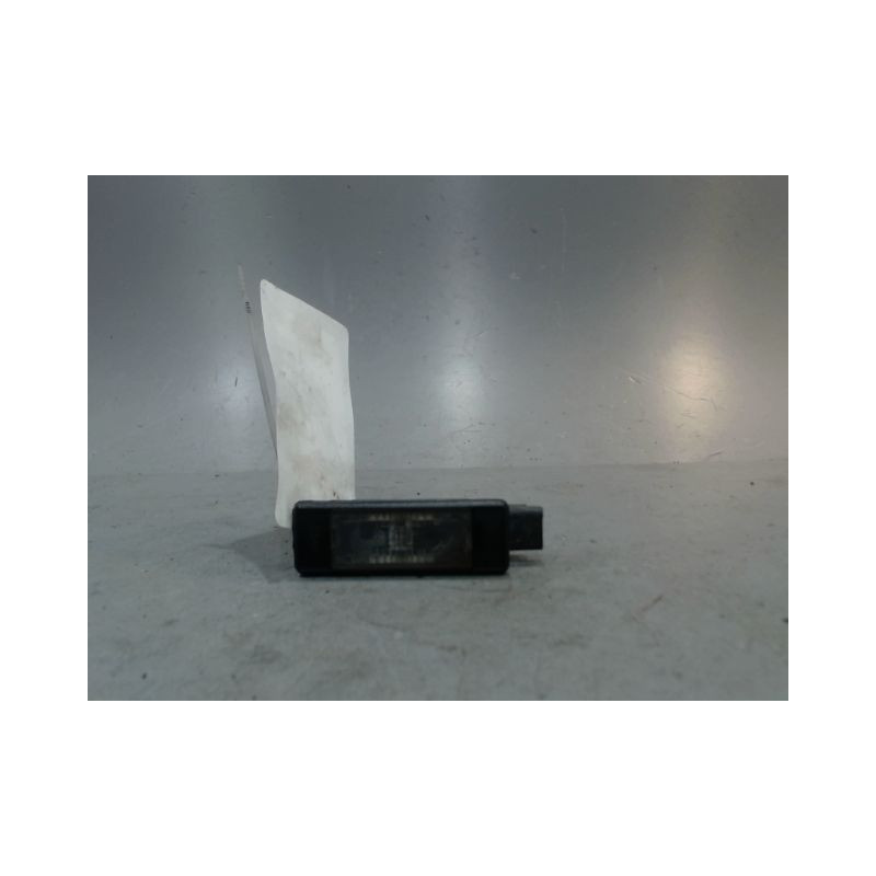 ECLAIREUR PLAQUE DE POLICE GAUCHE PEUGEOT 508