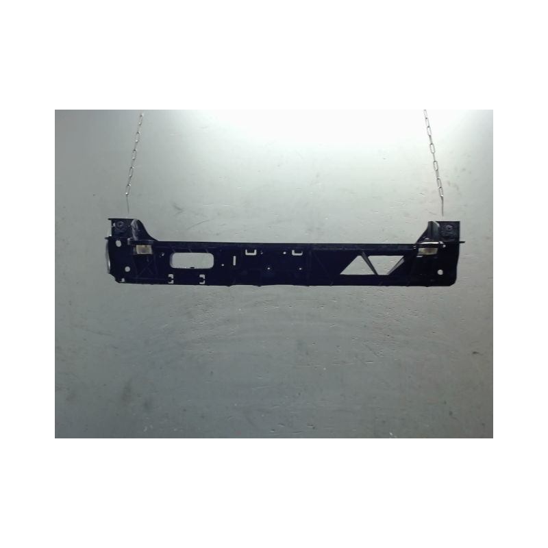 TRAVERSE SUPERIEURE ARMATURE AVANT PEUGEOT 5008