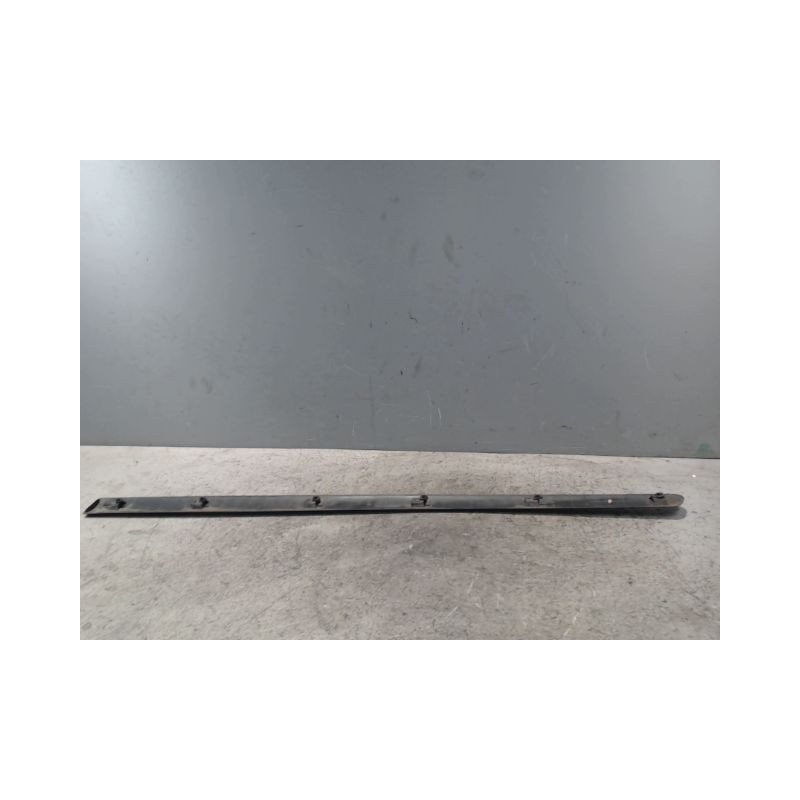 PROTECTION PORTE AVANT GAUCHE PEUGEOT 307 2001-2005