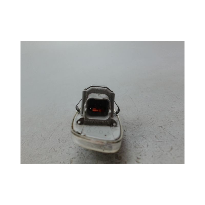 REPETITEUR RETROVISEUR DROIT PEUGEOT 207 2006-2013
