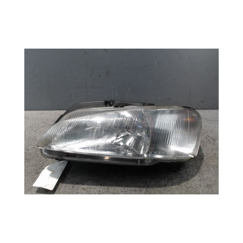 PHARE GAUCHE PEUGEOT 106 96-2003