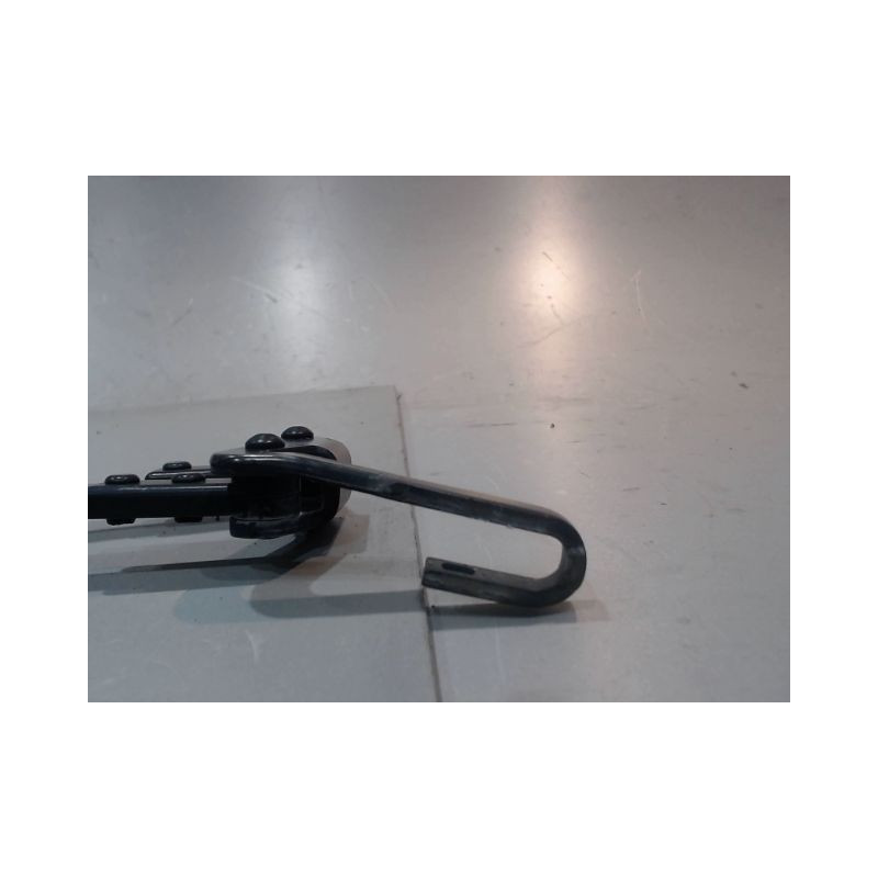 BRAS ESSUIE-GLACE AVANT PEUGEOT 107