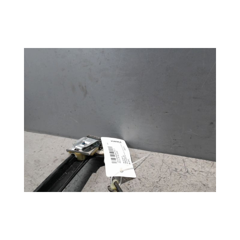 MECANISME+MOTEUR LEVE-GLACE AVANT DROIT VOLKSWAGEN POLO 2005-