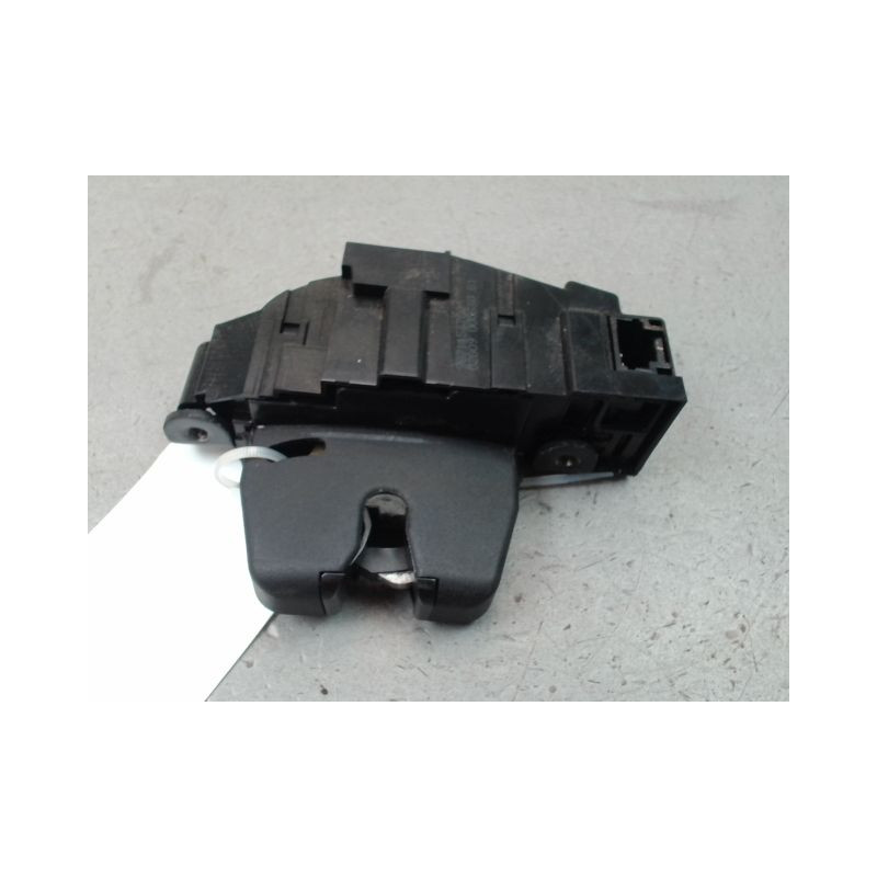 SERRURE HAYON  PEUGEOT 207 2006-2013
