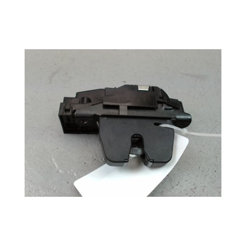 SERRURE HAYON  PEUGEOT 207 2006-2013