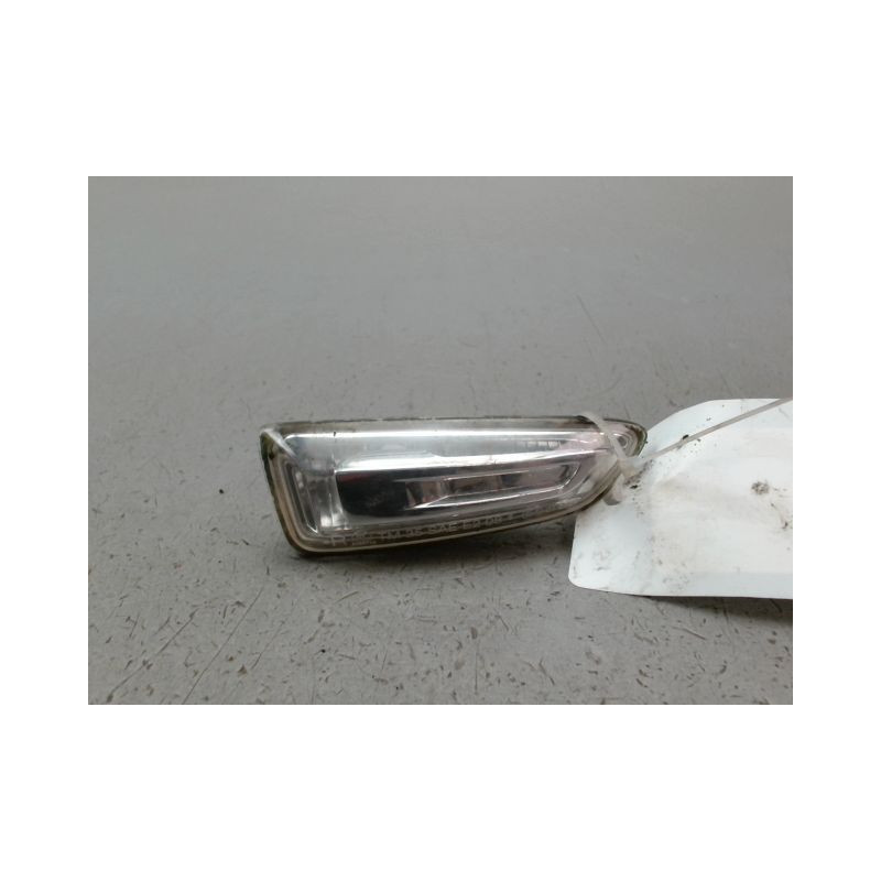 REPETITEUR AILE DROIT OPEL CROSSLAND