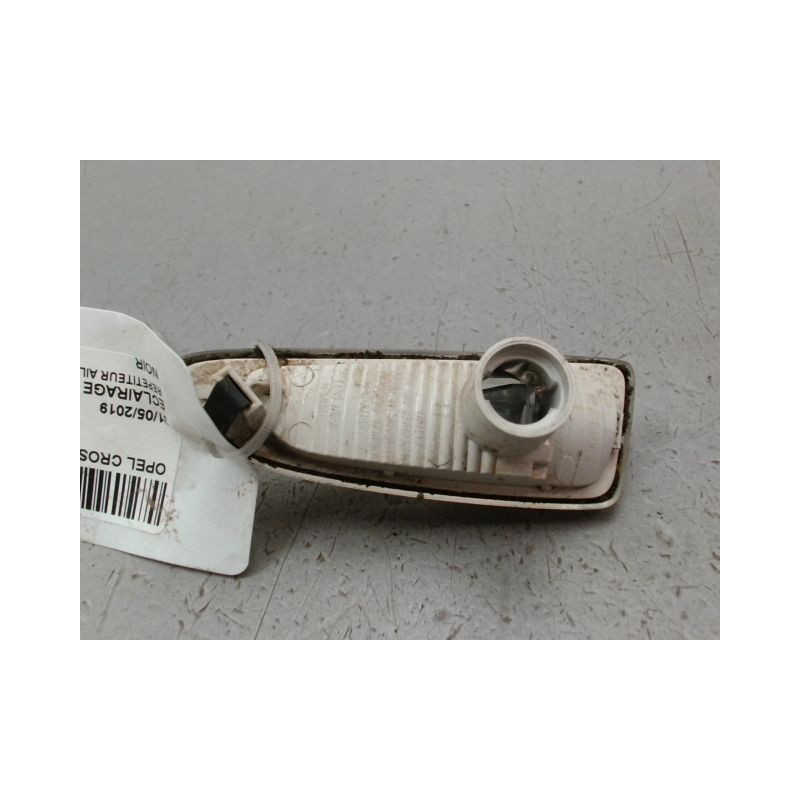 REPETITEUR AILE DROIT OPEL CROSSLAND