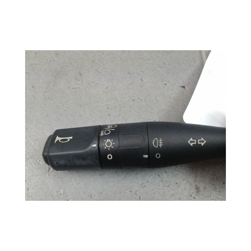 COMMANDE ECLAIRAGE PEUGEOT PARTNER FG I Phase 1 1996-2002