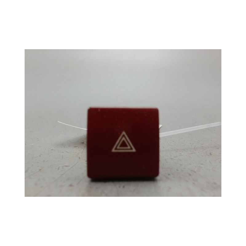 BOUTON DE WARNING CITROEN BERLINGO FG II Phase 2 (B9) 2012-2015