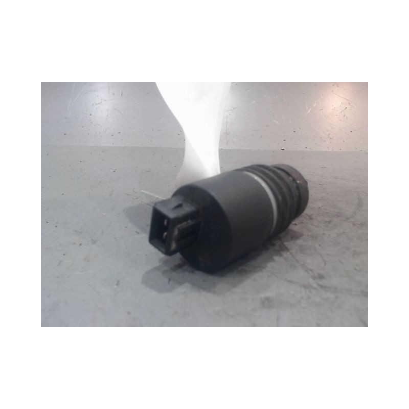 POMPE LAVE-GLACE AVANT PEUGEOT BOXER