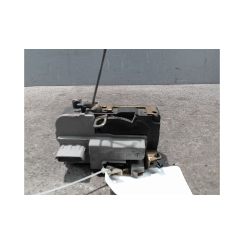 SYSTEME CONDAMNATION AVANT GAUCHE PEUGEOT 206+ 2009-