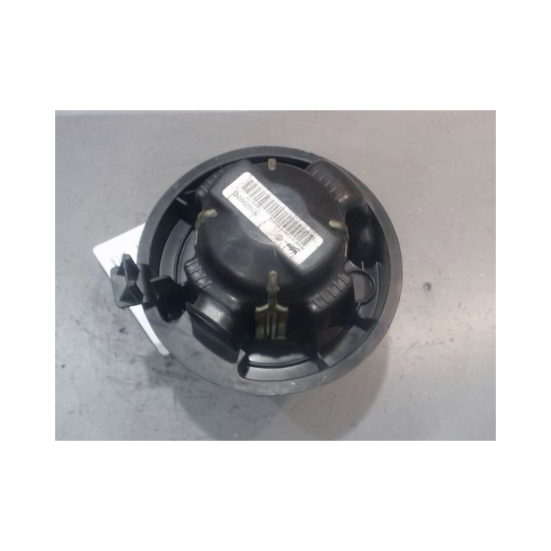 MOTEUR VENTILATEUR CHAUFFAGE PEUGEOT 207