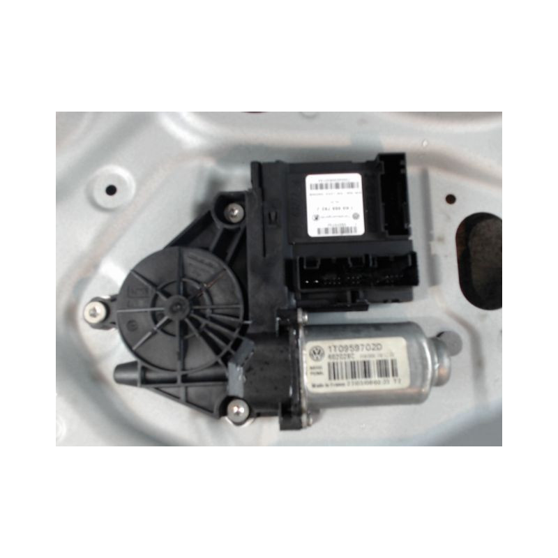 MECANISME+MOTEUR LEVE-GLACE AVANT DROIT VOLKSWAGEN TOURAN 07-