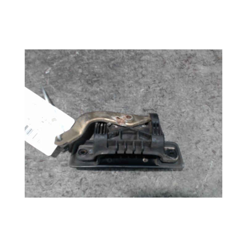 POIGNEE EXTERIEURE PORTE AVANT GAUCHE PEUGEOT 205 87-98