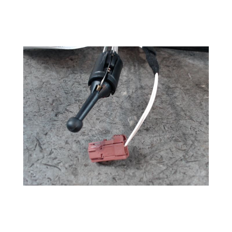 RETROVISEUR EXTERIEUR GAUCHE PEUGEOT 208