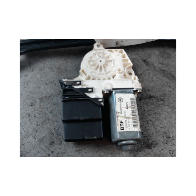 MECANISME+MOTEUR LEVE-GLACE ARRIERE DROIT VOLKSWAGEN TOURAN