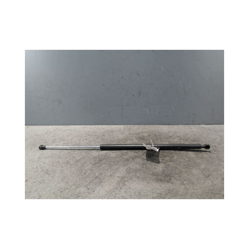 VERIN HAYON D PEUGEOT PARTNER BREAK 2002-