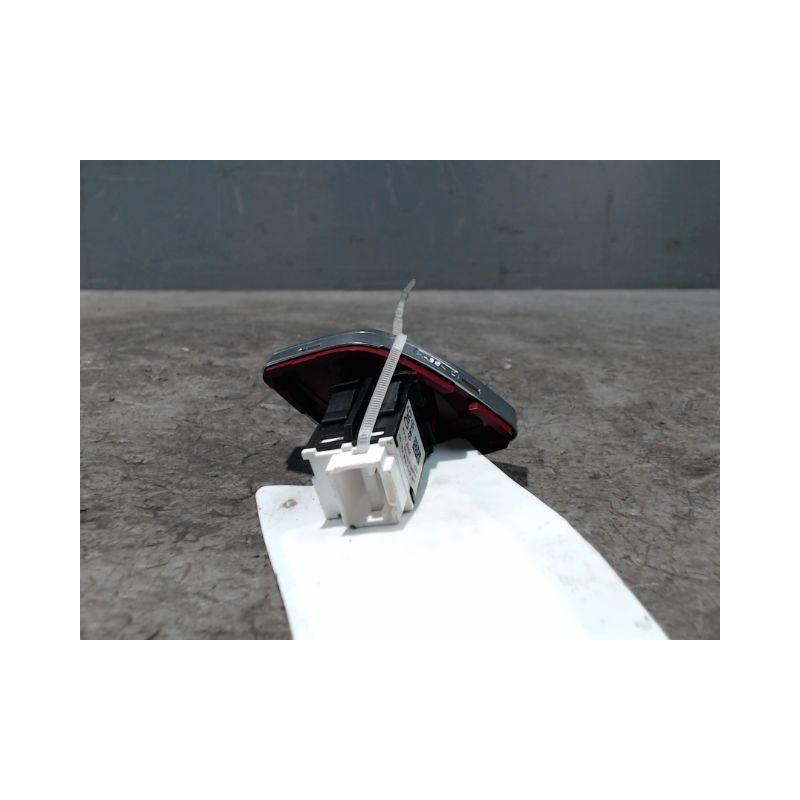 BOUTON DE WARNING CITROEN C3 2009-