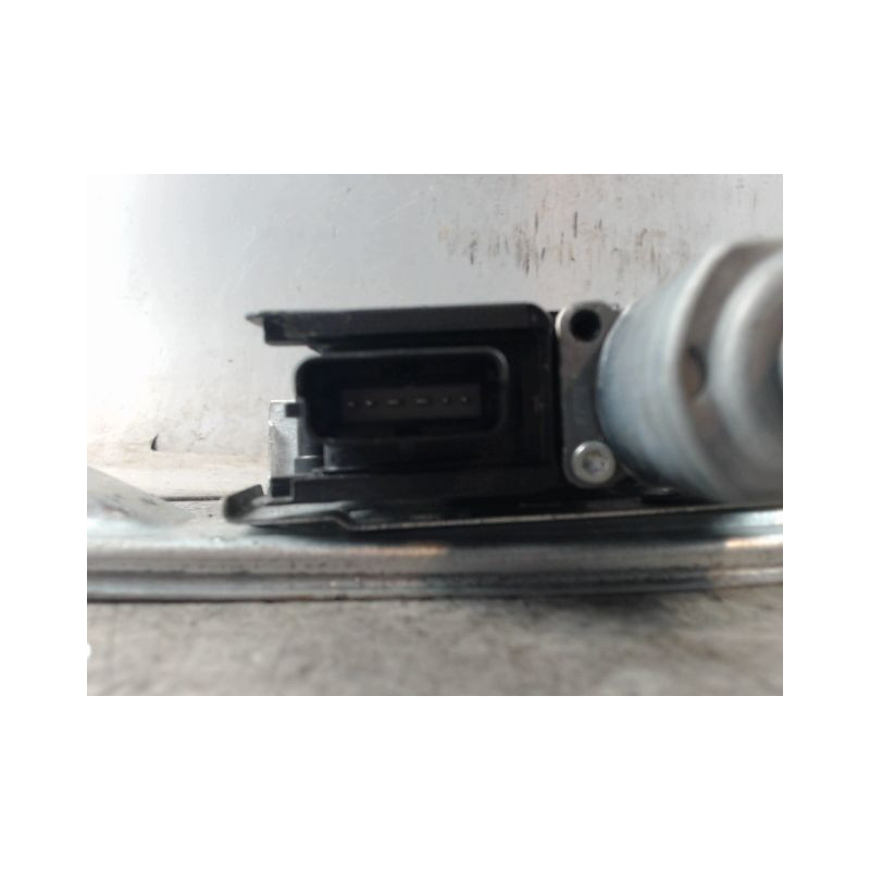MECANISME+MOTEUR LEVE-GLACE AVANT DROIT PEUGEOT 208