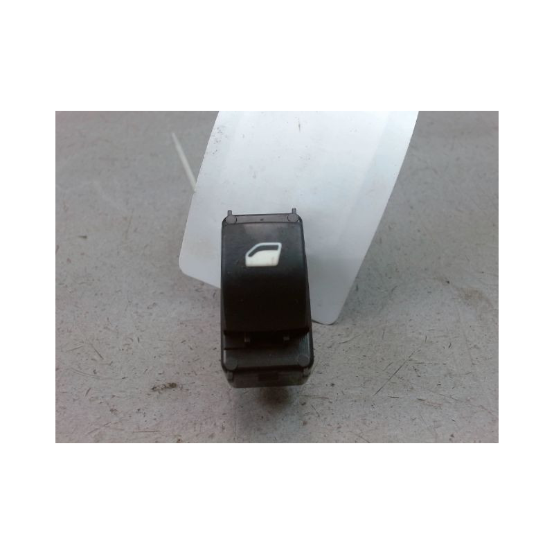 COMMANDE LEVE-GLACE PORTE AVD PEUGEOT PARTNER FG II Phase 2 (B9) 2012-...