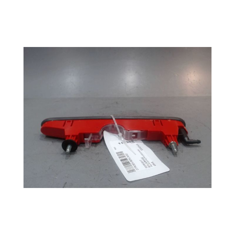 FEUX STOP SUPPLEMENTAIRE CITROEN BERLINGO