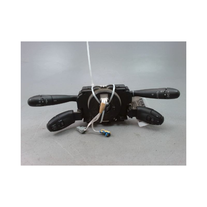 BLOC COMMODOS PEUGEOT 206 + 2009-2013