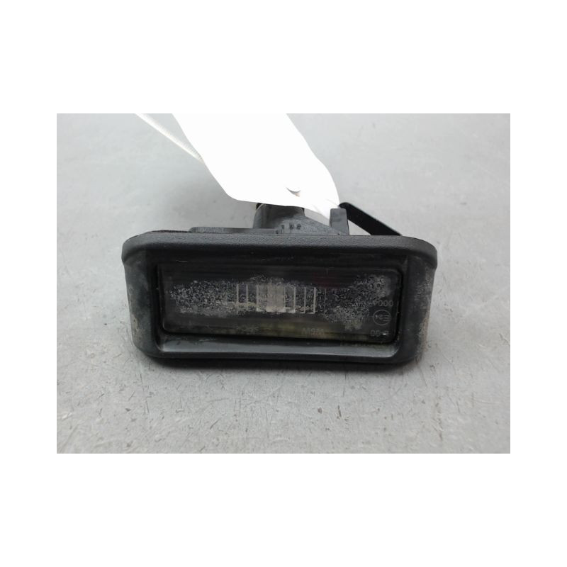 ECLAIREUR PLAQUE DE POLICE DROIT PEUGEOT BIPPER FG 2008-...