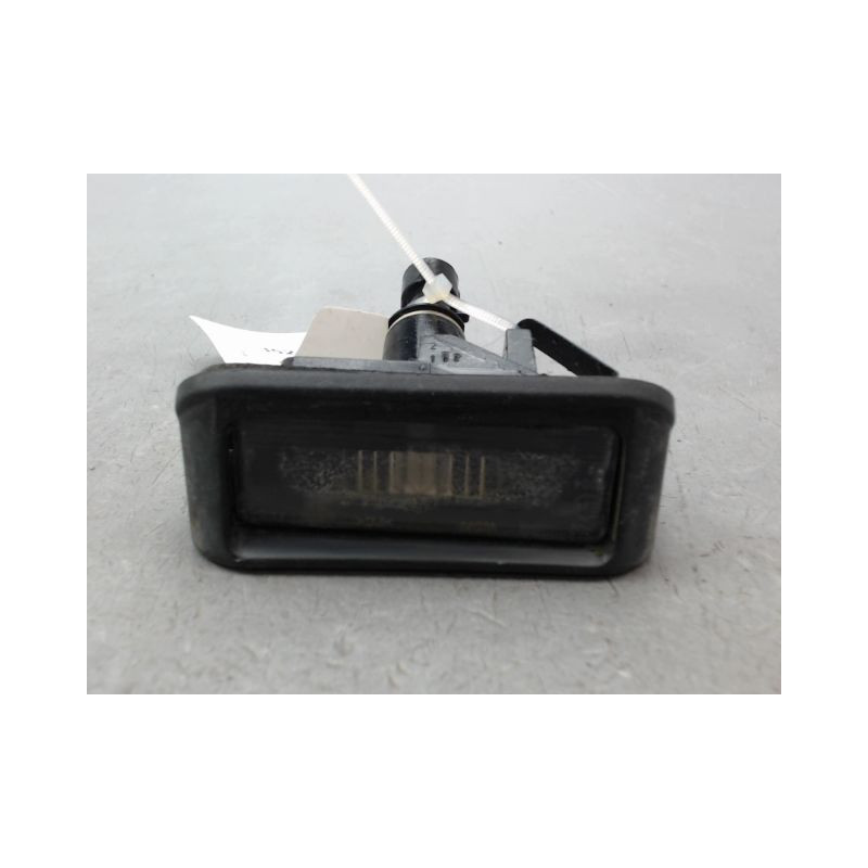 ECLAIREUR PLAQUE DE POLICE GAUCHE PEUGEOT BIPPER FG 2008-...