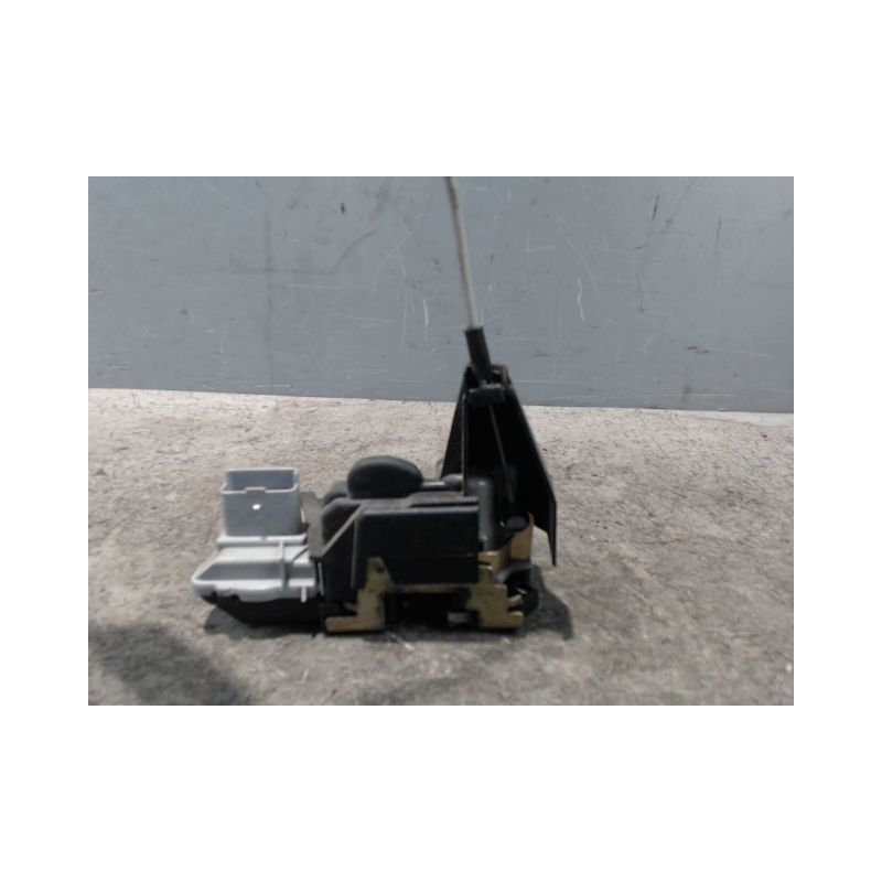 SYSTEME CONDAMNATION AVANT GAUCHE PEUGEOT 307 SW 02-05