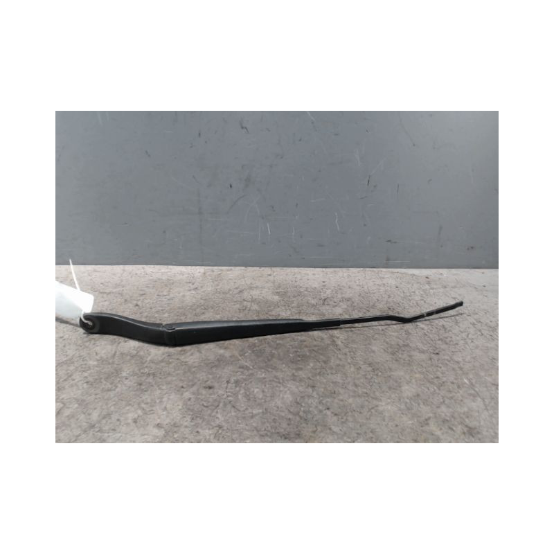 BRAS ESSUIE-GLACE AVANT GAUCHE CITROEN DS3 2009-