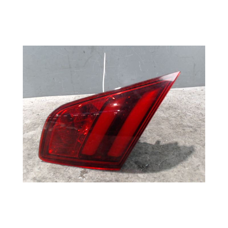 FEU ARRIERE INTERIEUR DROIT PEUGEOT 308 2011-