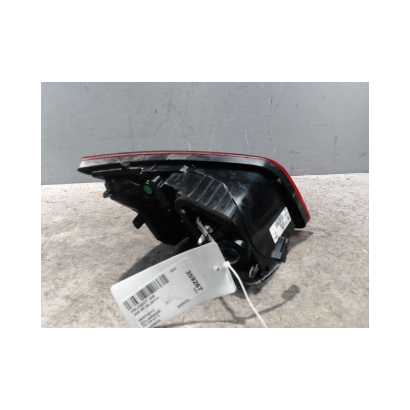 FEU ARRIERE INTERIEUR DROIT PEUGEOT 308 2011-