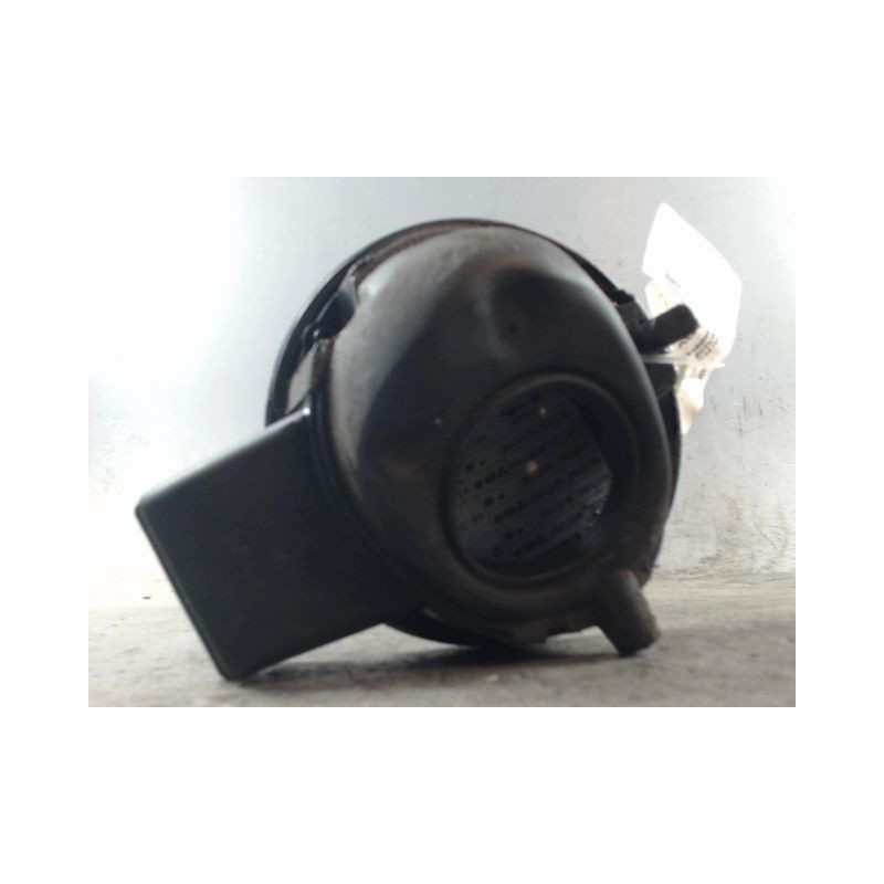 VOLET DE TRAPPE CARBURANT VOLKSWAGEN POLO 2005-