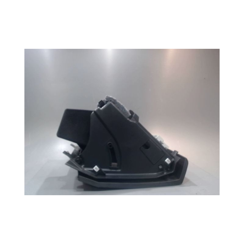 BOITE A GANTS PEUGEOT 5008