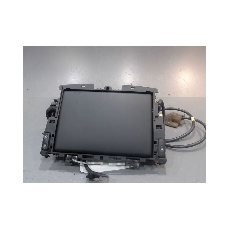 ECRAN GPS PEUGEOT 5008