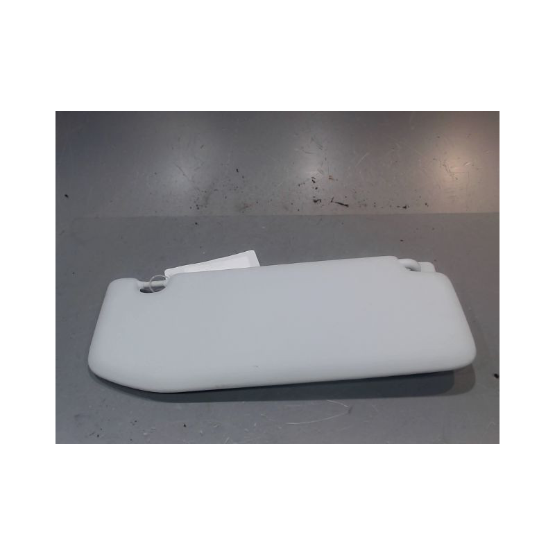 PARE-SOLEIL G PEUGEOT 2008
