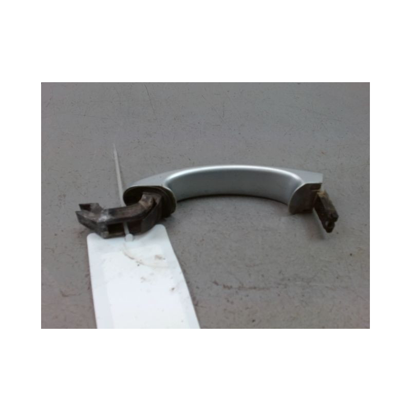 POIGNEE EXTERIEURE PORTE ARRIERE DROIT VOLKSWAGEN GOLF V PLUS 2005-