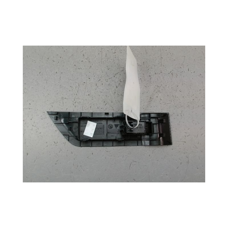 COMMANDE LEVE-GLACE PORTE ARD SKODA SUPERB