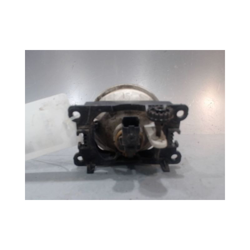PHARE ANTIBROUILLARD AVANT DROIT PEUGEOT 5008