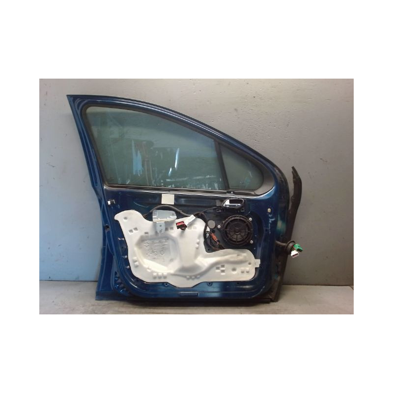 PORTE AVANT GAUCHE PEUGEOT 207