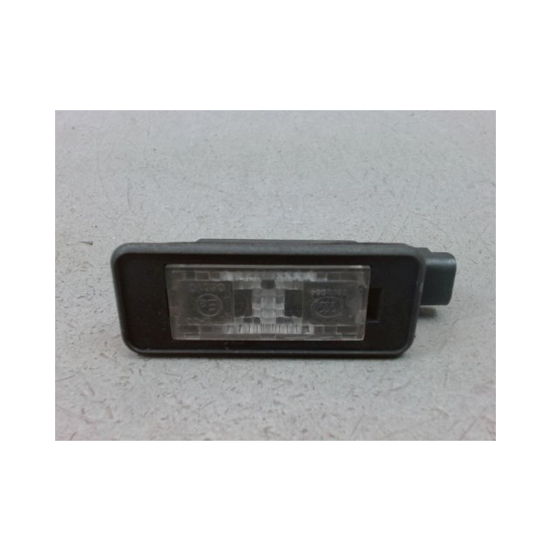 ECLAIREUR PLAQUE DE POLICE GAUCHE PEUGEOT 308 2009-
