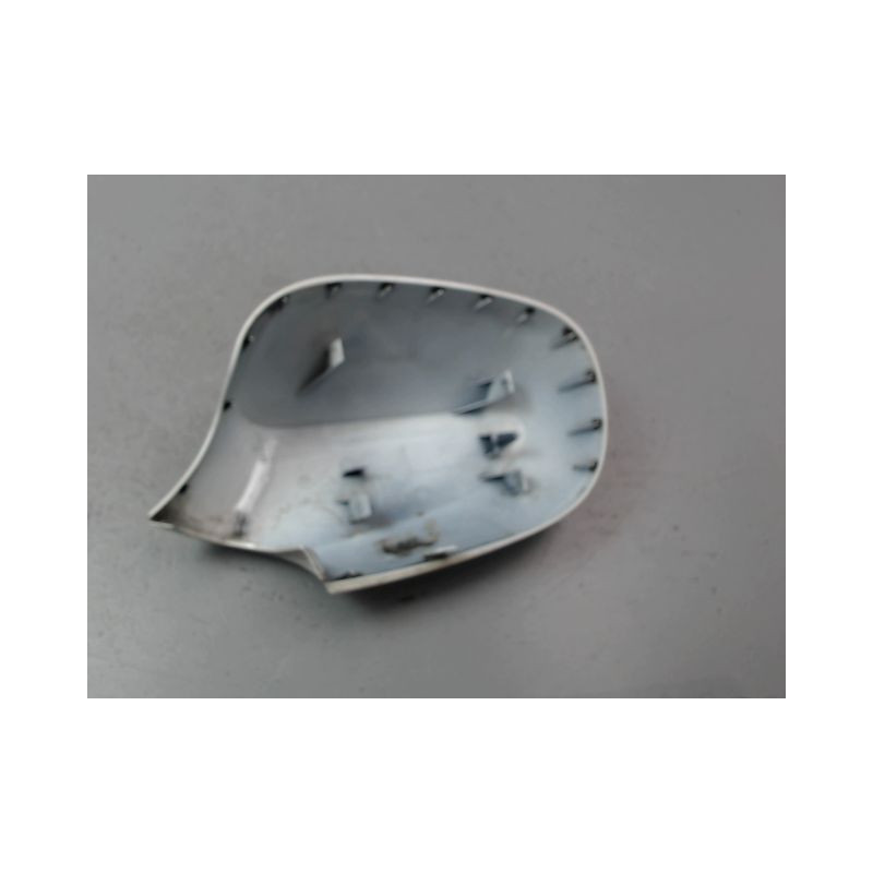 CARENAGE RETROVISEUR EXTERIEUR DROIT BMW SERIE 1 I (E81) 2007-2011