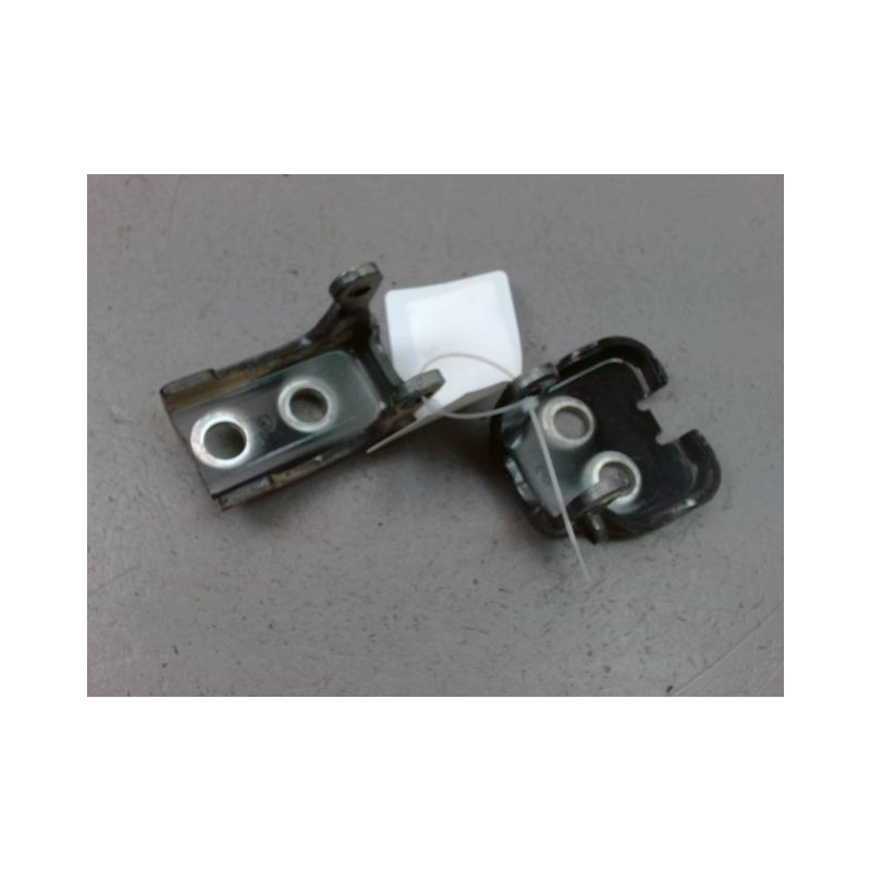 CHARNIÈRE PORTE ARD PEUGEOT 5008 2009-