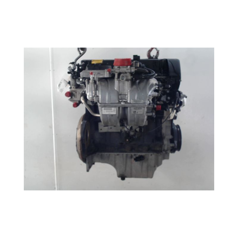 MOTEUR ESSENCE OPEL MERIVA 1.6 